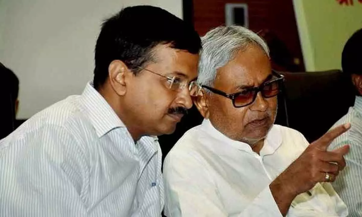 Nitish Kumars flip-flop: Not good for democracy says Kejriwal