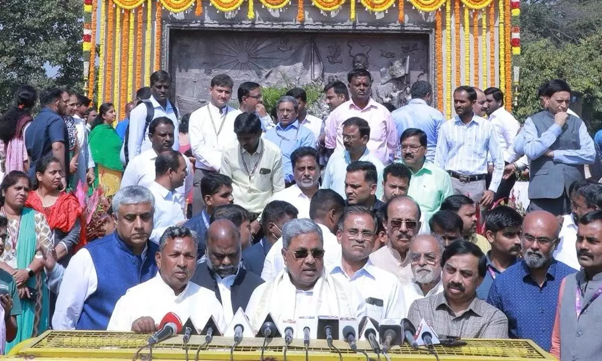 Despite BJP-JDS alliance, Puttannas win is 100%: Chief Minister Siddaramaiah