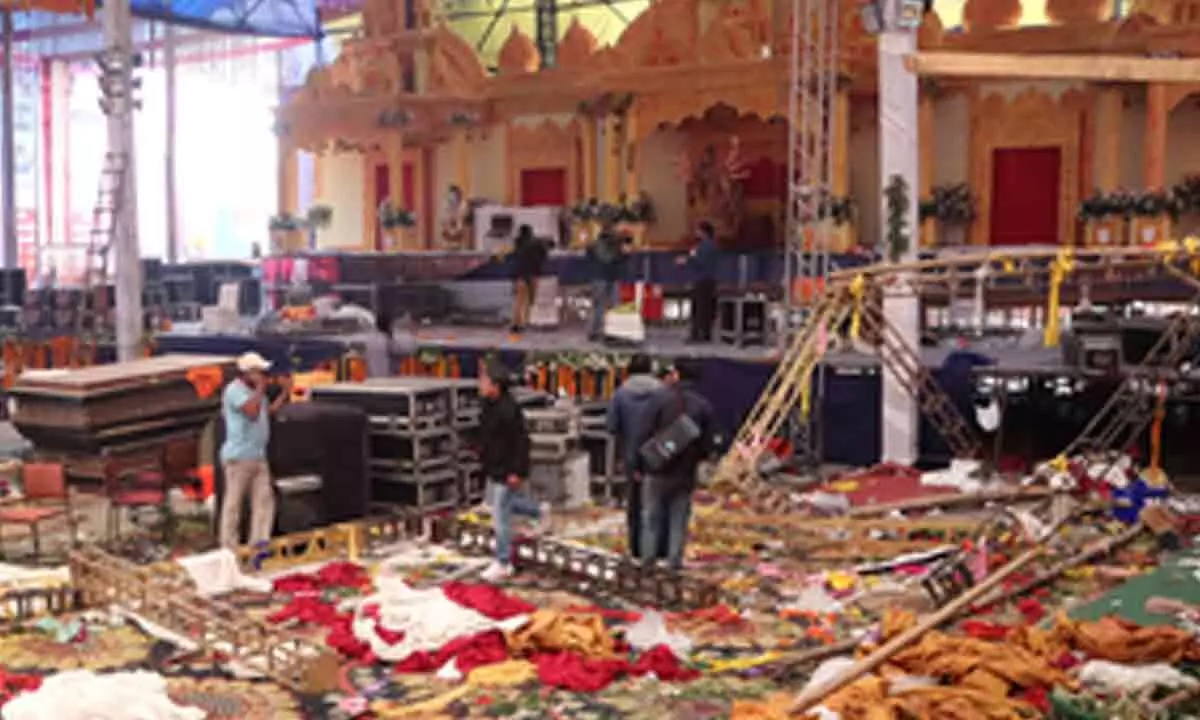 Two held in Kalkaji Temple stage collapse incident