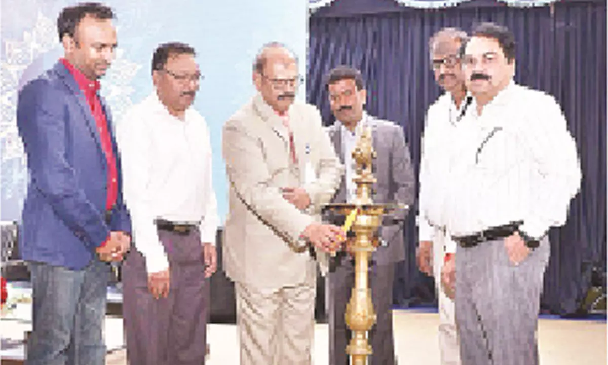 SV University Vice-Chancellor Prof V Srikanth Reddy inaugurating the National Tech conference in Tirupati on Tuesday. Registrar Prof OMd Hussain, Prof S Vijaya Bhaskara Rao and others are also seen.