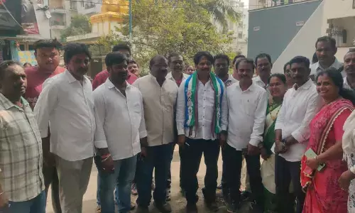 MVV Satyanarayana assures of development of Kanaka Lakshmi temple