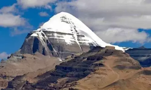 Now, Indian pilgrims can take mountain flight across Kailash Mansarovar