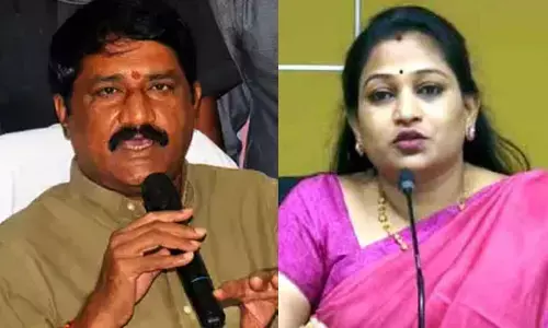 Vangalapudi Anitha meets former minister Ganta Srinivasa Rao