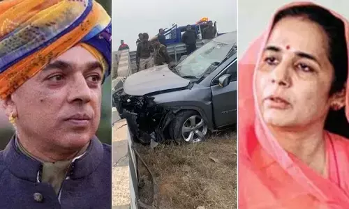 Ex-Union minister Jaswant Singhs daughter-in-law killed, son injured in car crash