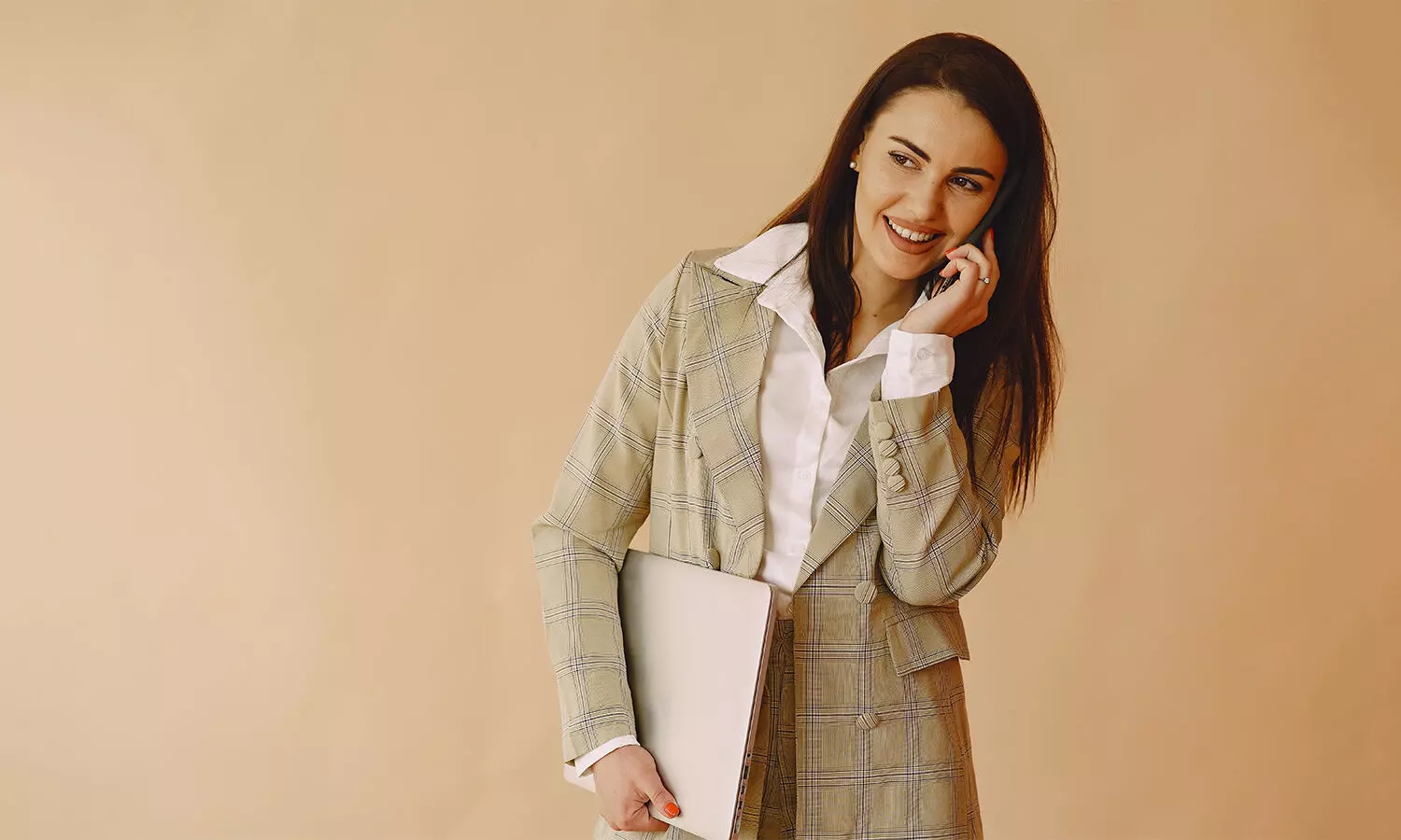 5 Office Fashion Hacks for Effortless Style