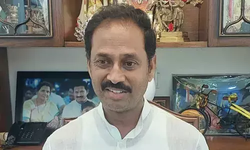 Kandikunta Venkata Prasad accuses YSRCP govt. of filing false cases opposition