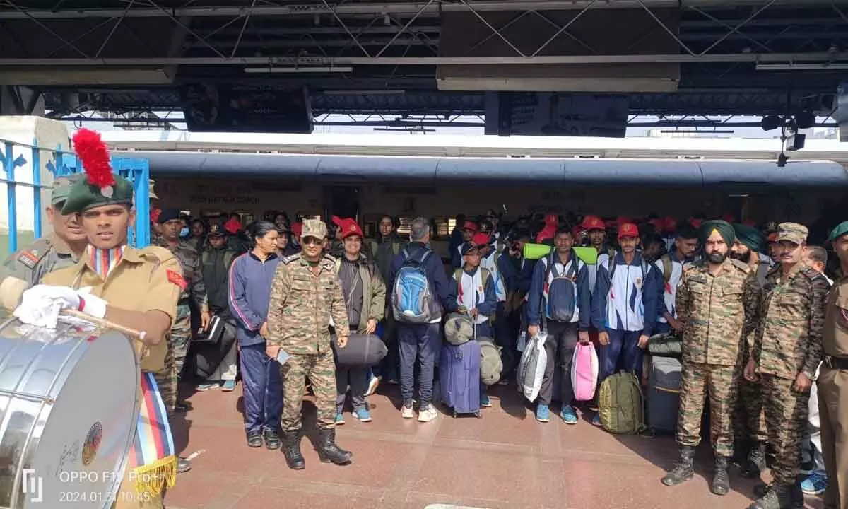 AP&TS NCC cadets back home after emerging with flying colours at RD camp