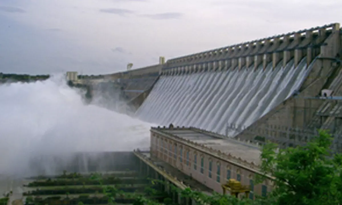 Telugu states agree to hand over two dams to KRMB