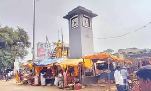 Keen contest between YSRCP, TDP on the cards