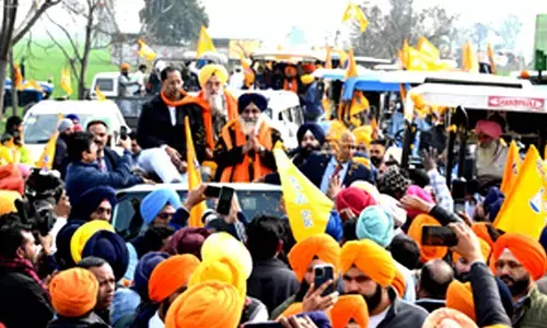 Sukhbir Badal bats for re-opening of borders with Pakistan