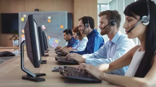 The Evolving Ecosystem of Customer Support Contact Centers