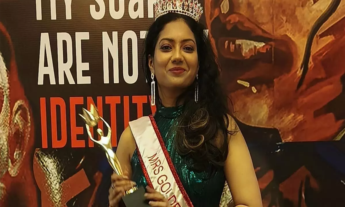 Radiant Triumph: Radhika Naidu Crowned Mrs. Golden Face of Hyderabad in GFSI 2024