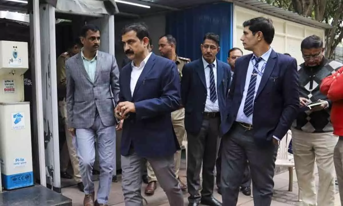 Kejriwal Accuses Delhi Police Of Political Drama Amid BJPs Bribery Allegations