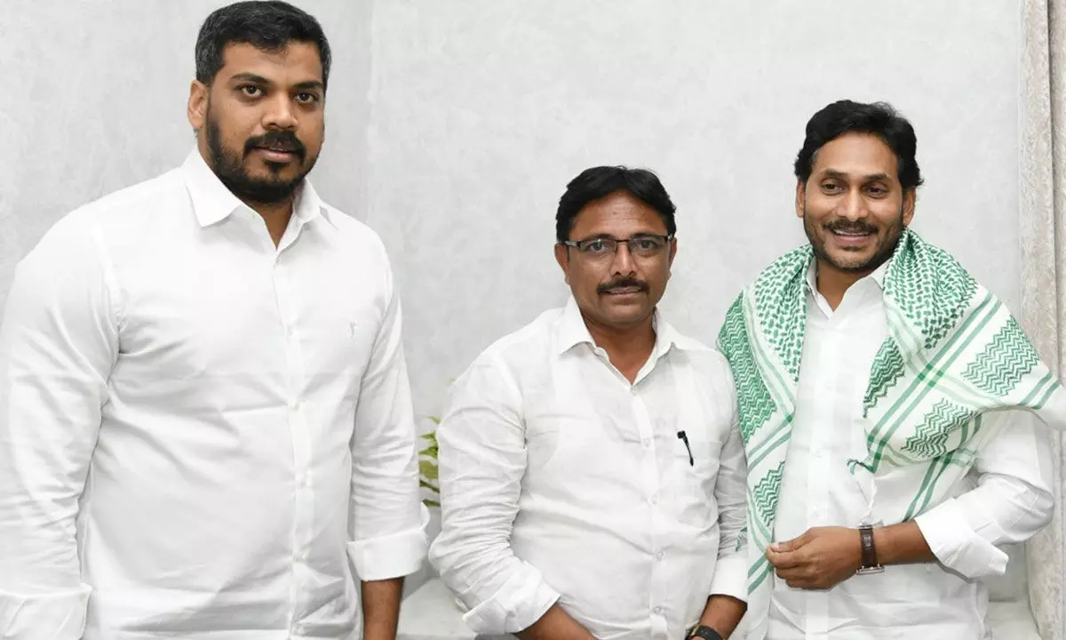 YSRCP nominee for Nellore city Mohammad Khaleel Ahmed along with Nellore city MLA Anil Kumar Yadav during a meeting with Chief Minister YS Jagan Mohan Reddy at the latter’s camp office in Tadepalle
