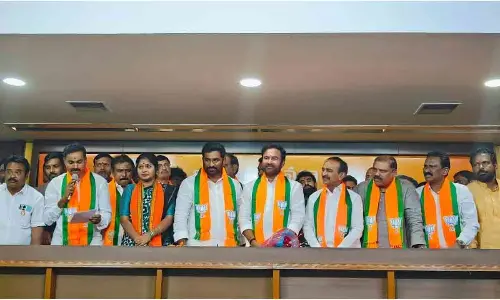 BRS leaders join BJP