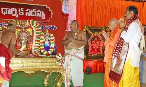 Dharmika Sadas Commences With Anugraha Bhashanam By Tirumala Pontiffs
