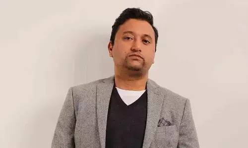 “Ek Film Katha,’ unfolds like the review of a recent masala movie, says Gopal Datt