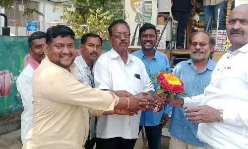 Bobbili municipal chairman emphasises on book reading