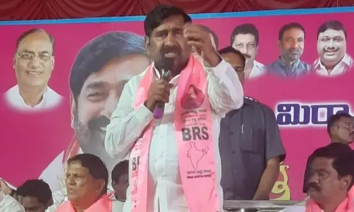 Former Minister, Suryapet MLA Jagadish Reddy along with former minister Prashanth Reddy addressing the gathering in Prepratory meeting for Nalgonda loksabha seat in Miryalguda, on Monday