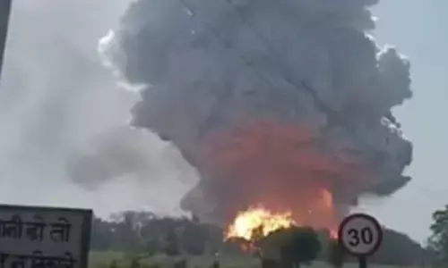 Cong prepares to corner MP CM on Dhar fire tragedy in Assembly today