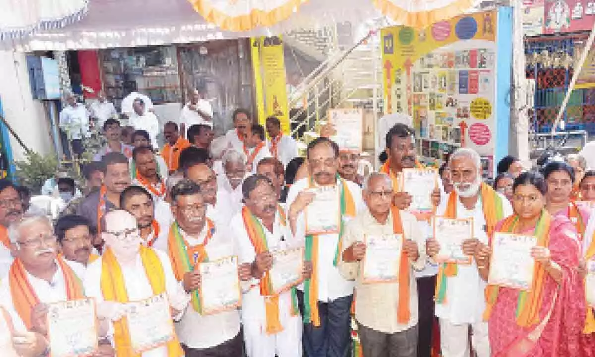 Nellore: Only BJP can provide stable government says Putteti Surendra Reddy