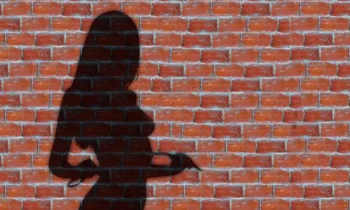 K’taka cop lodges honey trapping complaint against woman who accused him of misbehaviour