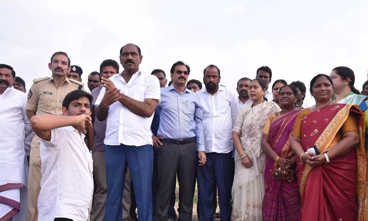 Collector M Venugopal Reddy and other officials reviewing  arrangements for CM’s programme at Phirangipuram on Friday