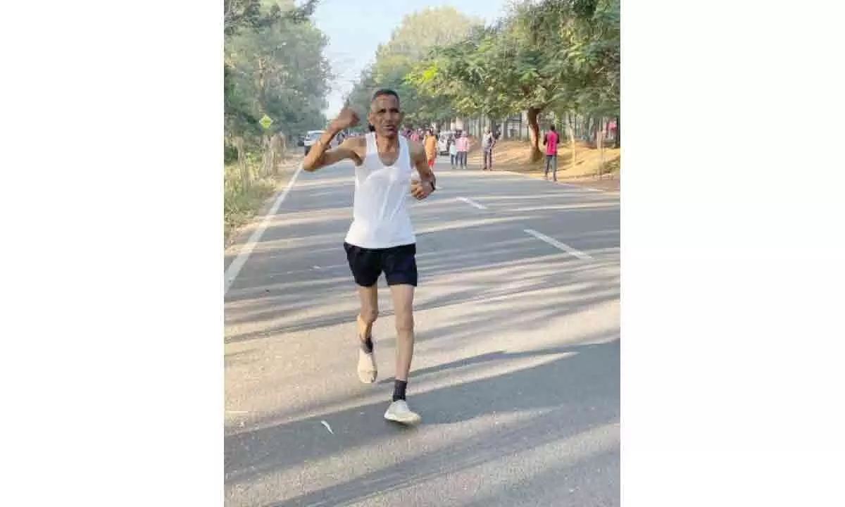Man completes 11K run,  after undergoing  transplant