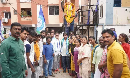 MVV Satyanarayana conducts Padayatra in GVMC ward 19