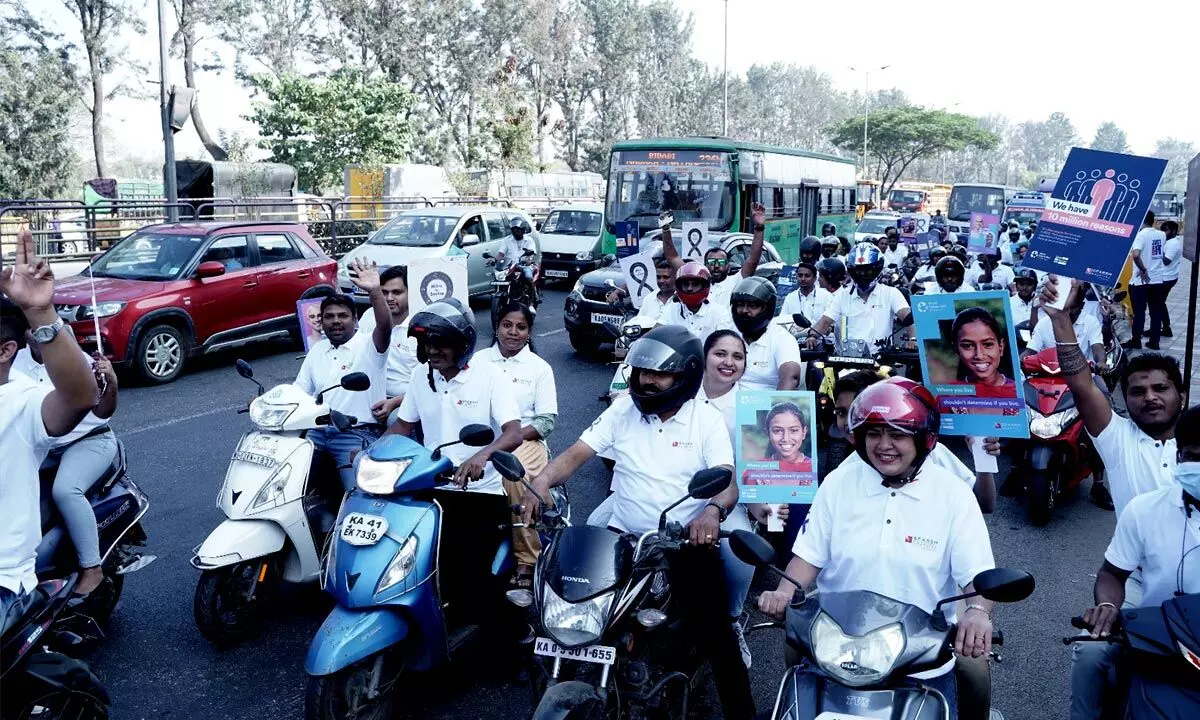 Around 200 Bikers Conducted a Bikeathon as part of Cancer Awareness