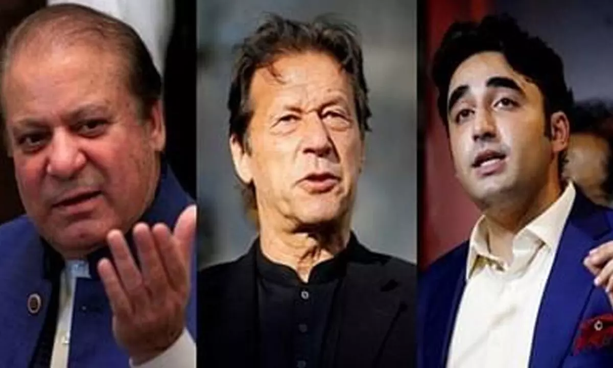 Imrans PTI calls for protests as Sharif, Bhutto push for coalition