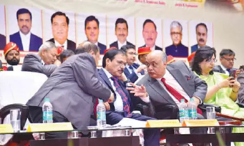 Anantapur: Young lawyers must have professional integrity says SC Judge Ahsanuddin