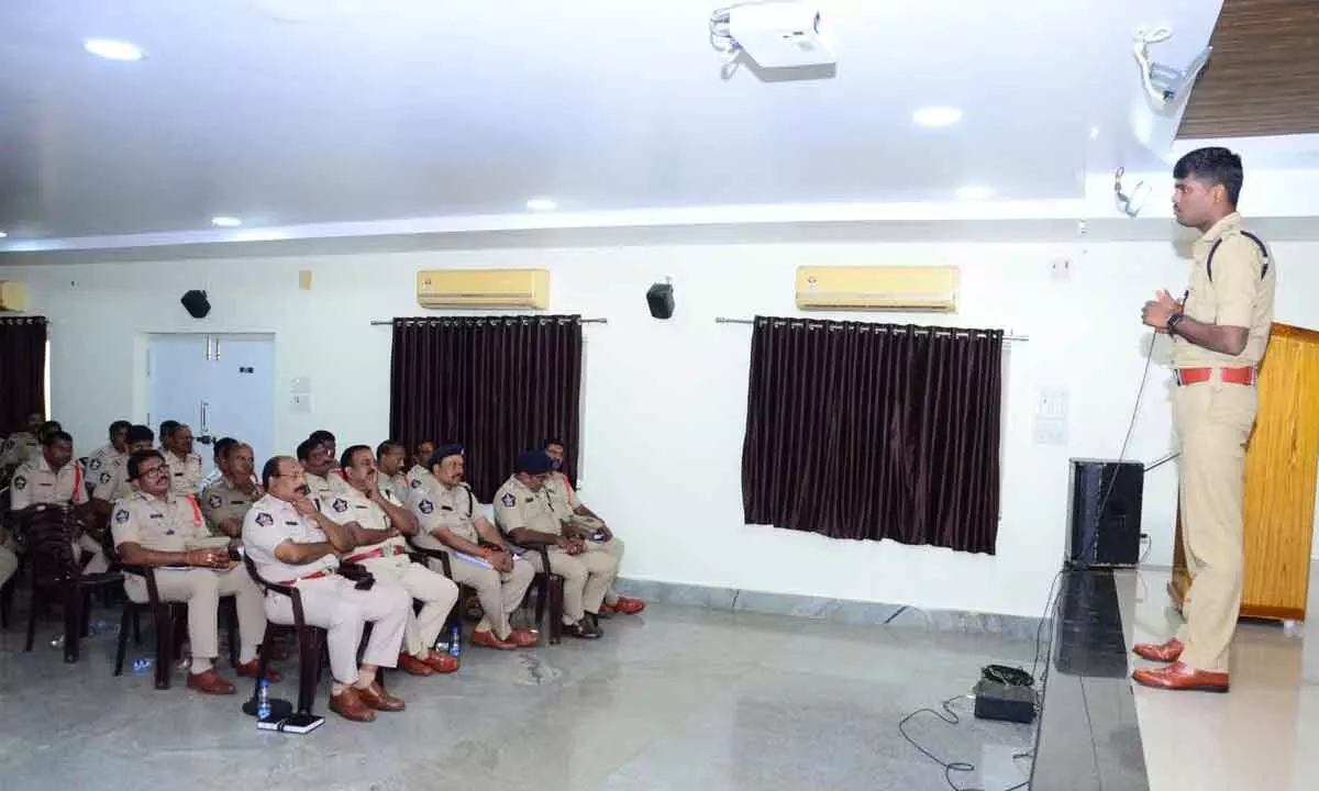 SP P Jagadeesh conducts workshop for police officers
