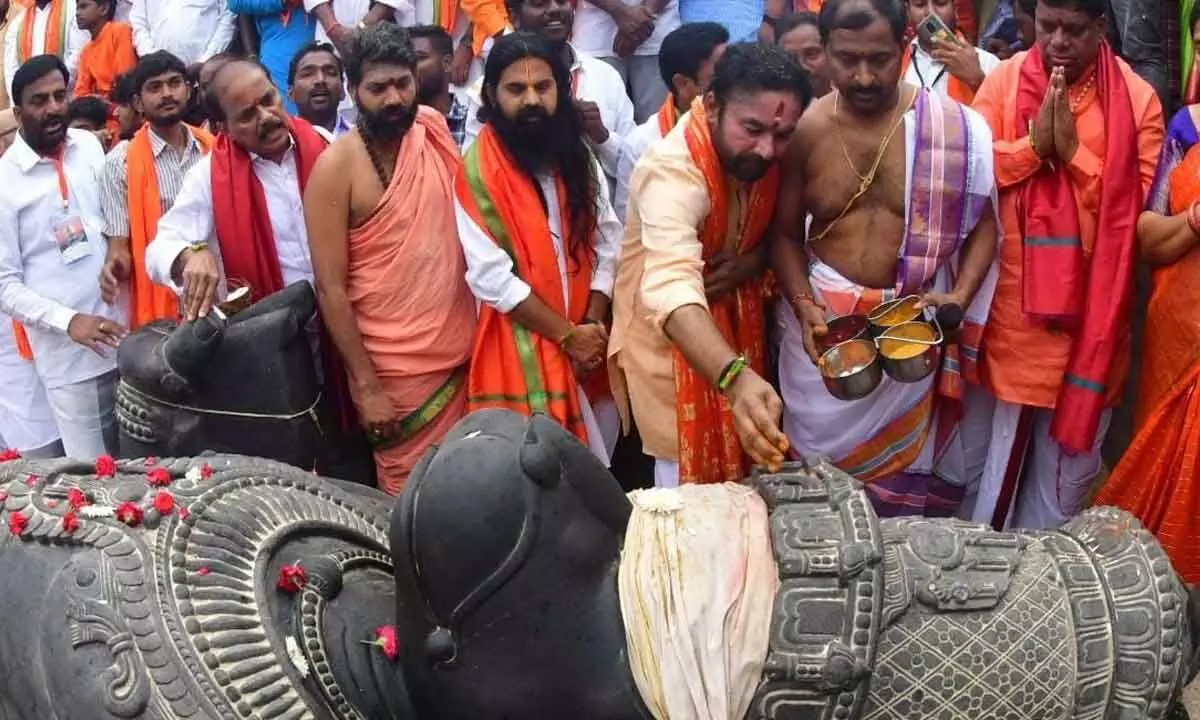 Kishan Reddy installs 18ft Hanuman statue