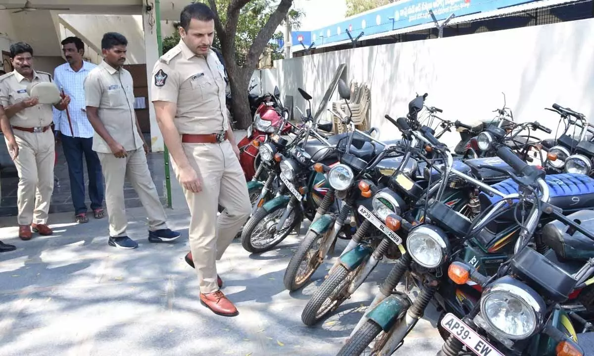 Bike thief held, 21 bikes worth `15 lakh recovered