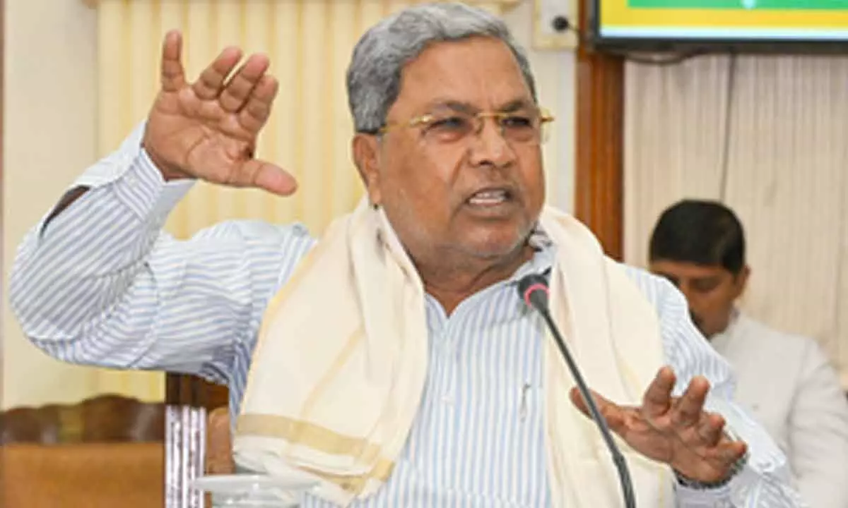 Siddaramaiah writes letter to MP CM on farmers detention