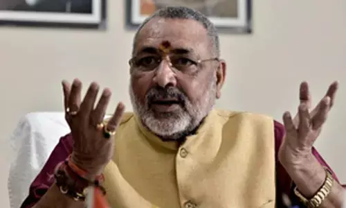 Giriraj Singh alleges horse-trading by RJD; seeks CBI probe
