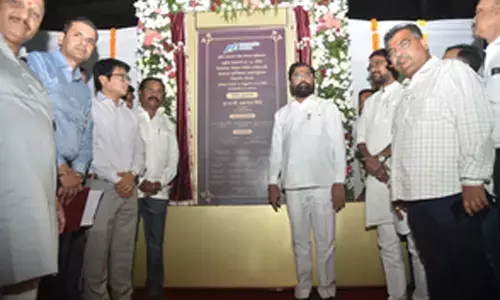 Maha CM inaugurates ShilPhata flyover, to decongest Panvel-bound traffic in Thane