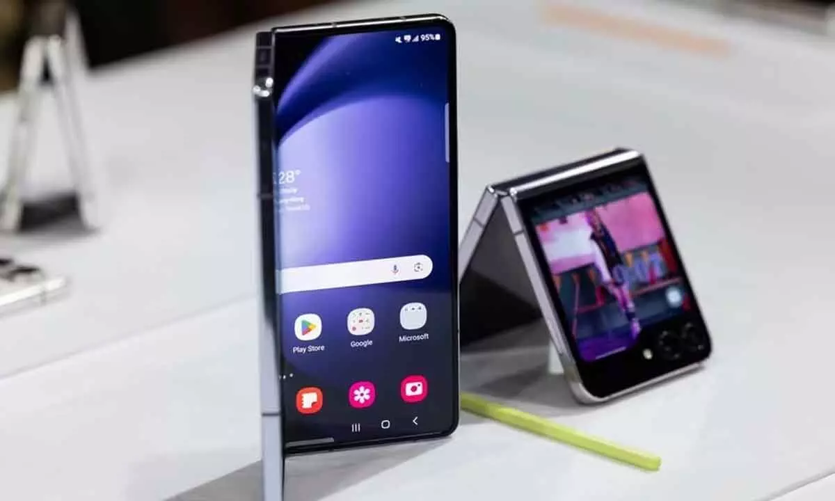 Samsung Rumoured to Launch Triple Foldable Phone, Details