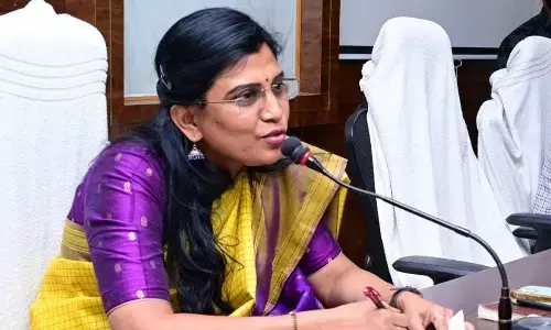 AP govt. shuffles collectors of West Godavari and Alluri Sitaramaraju districts