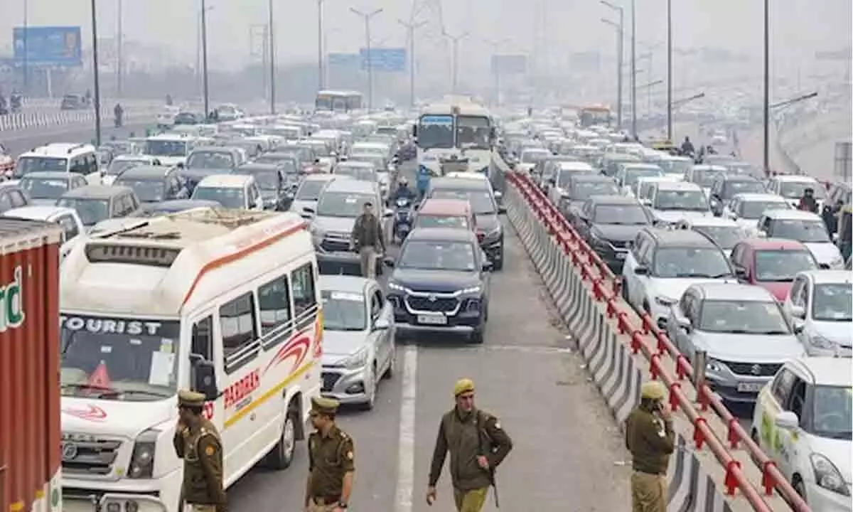 Delhi Police Traffic Advisory And CBSE Exam Precautions Amidst Ongoing Farmers Protests