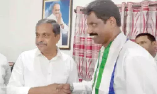 Local, non-local factor unsettles YSRCP