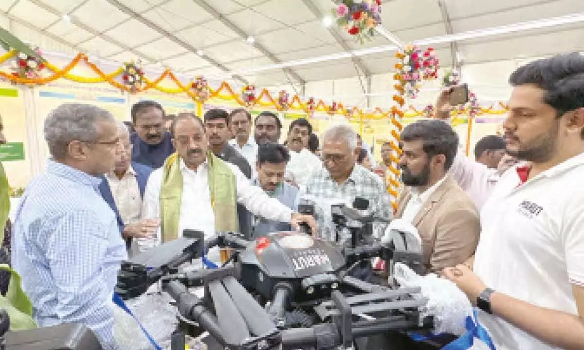 Agriculture Minister stresses on providing technology at farmers’ doorsteps
