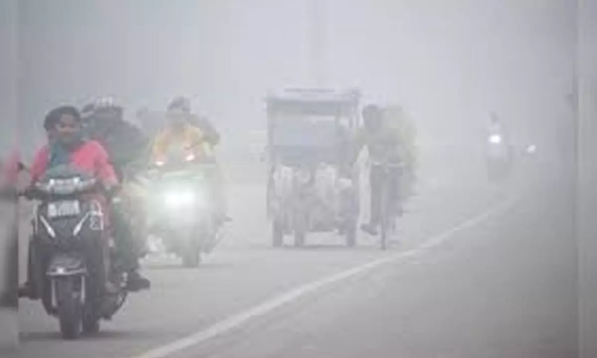 Delhi records 8.6 degrees as minimum temp, air quality very poor