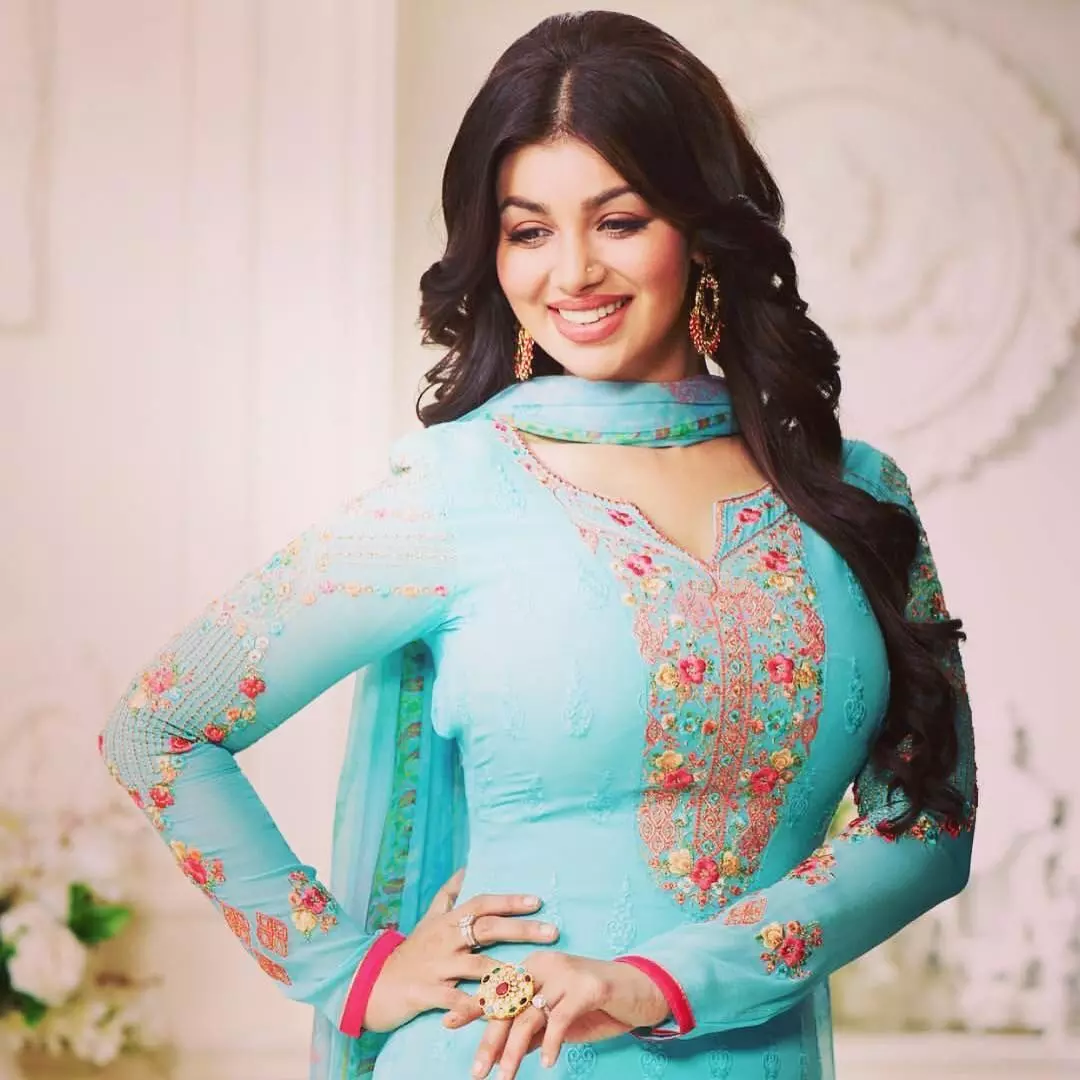 Ayesha Takia responds to trolls for picking on her looks