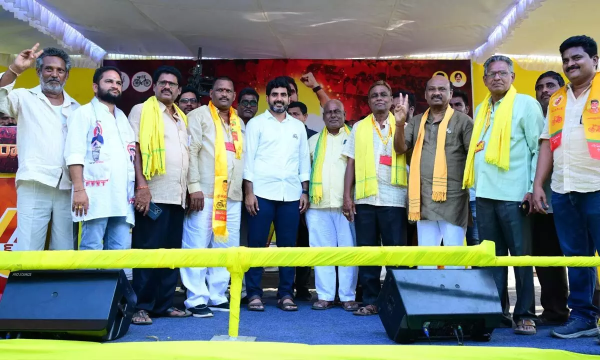 YSRCP will not get even Oppn status, predicts Lokesh