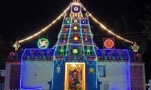 Sri Laxm Chennakeshava Swamy Temple at Gangapur wears a festive look as part of the Brahmmostavam and Jatara