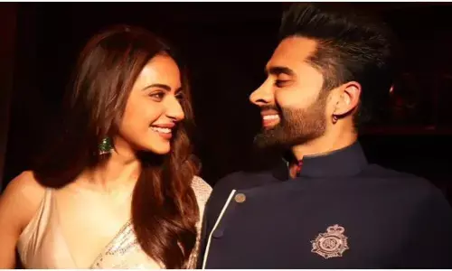 Rakul Preet Singh & Jackky Bhagnani Tie the Knot in Anand Karaj Ceremony