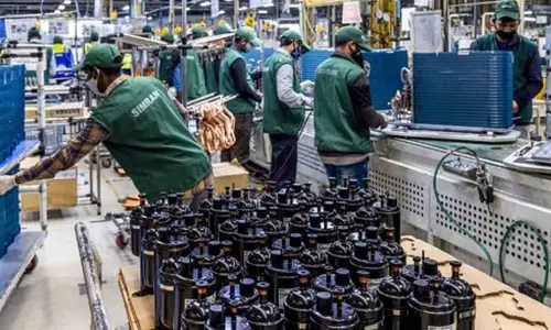 Composite PMI surges to 7-mth high