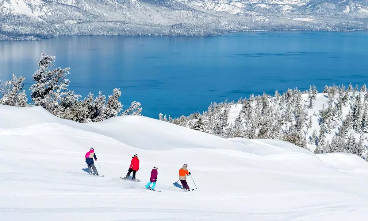 Skiers at Heavenly Mountain, Credit- Rachid Dahnoun & Lake Tahoe Visitors Authority